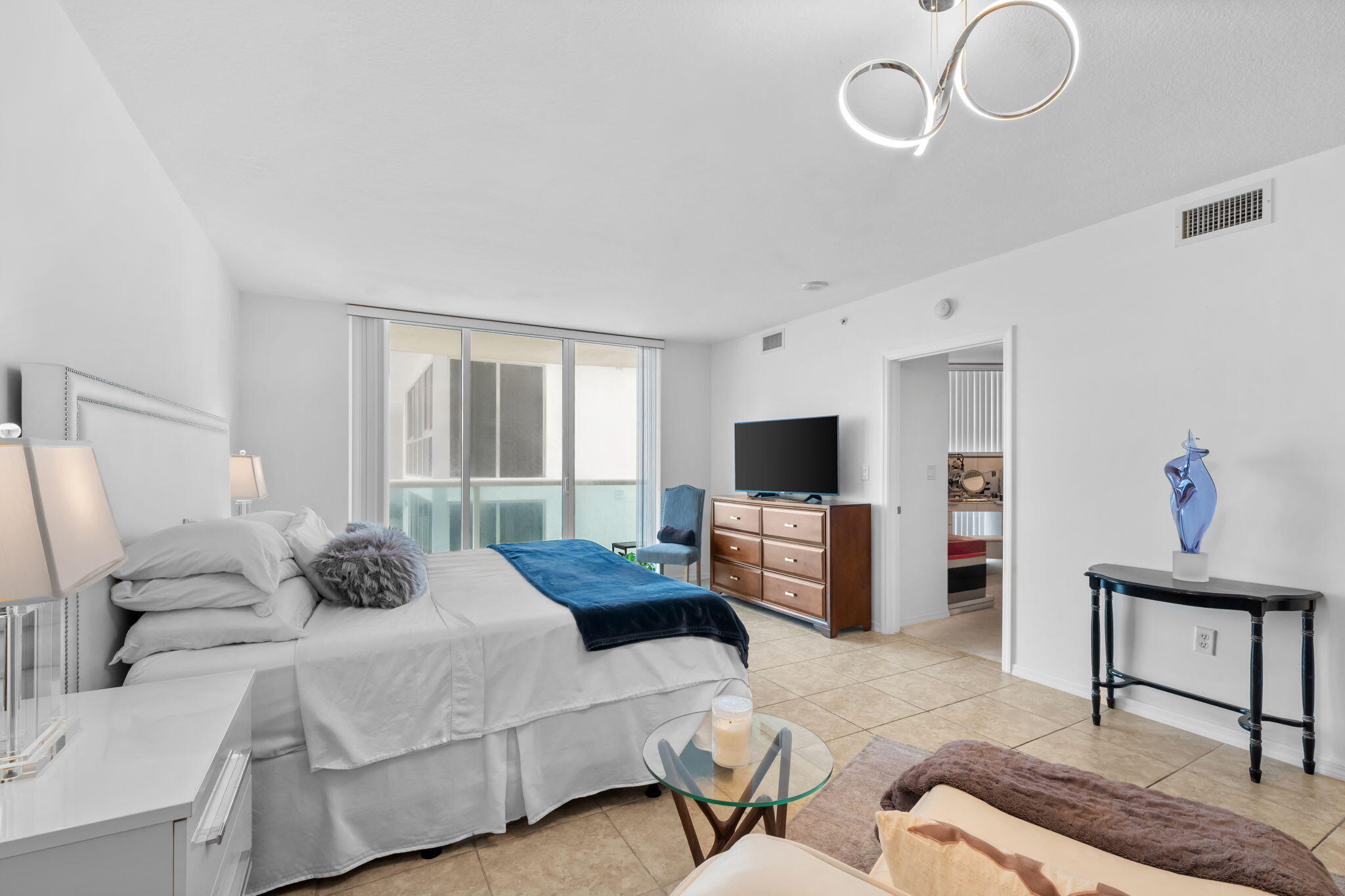 347 N New Riv #1506 Fort Lauderdale, FL 33301