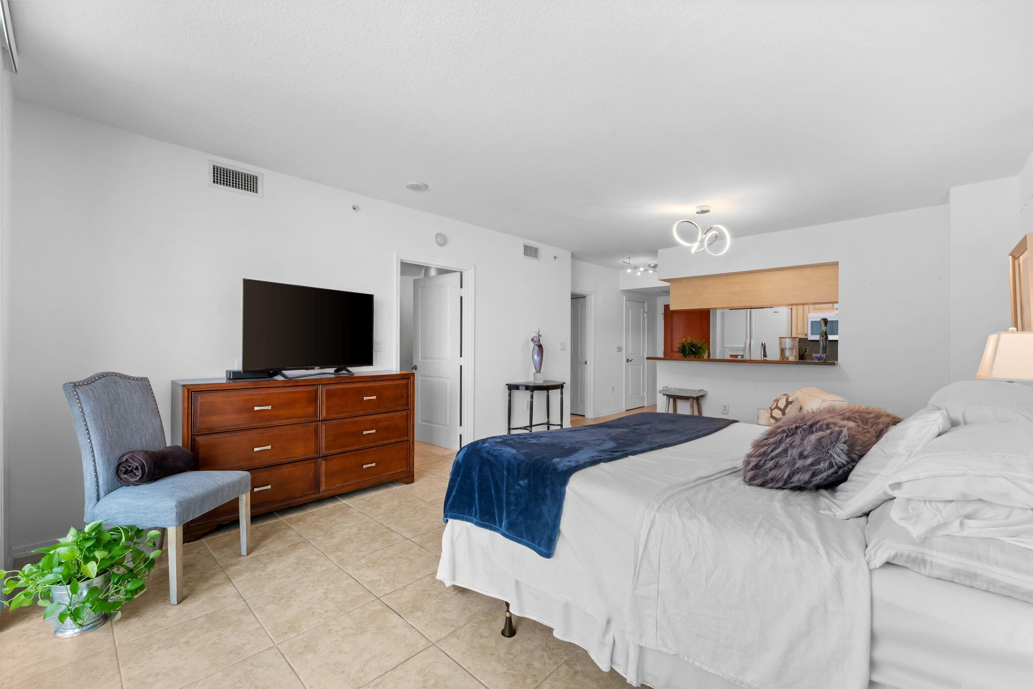 347 N New Riv #1506 Fort Lauderdale, FL 33301
