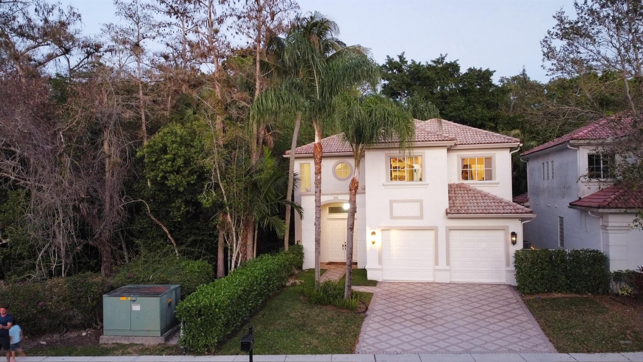 9792 Vineyard Ct