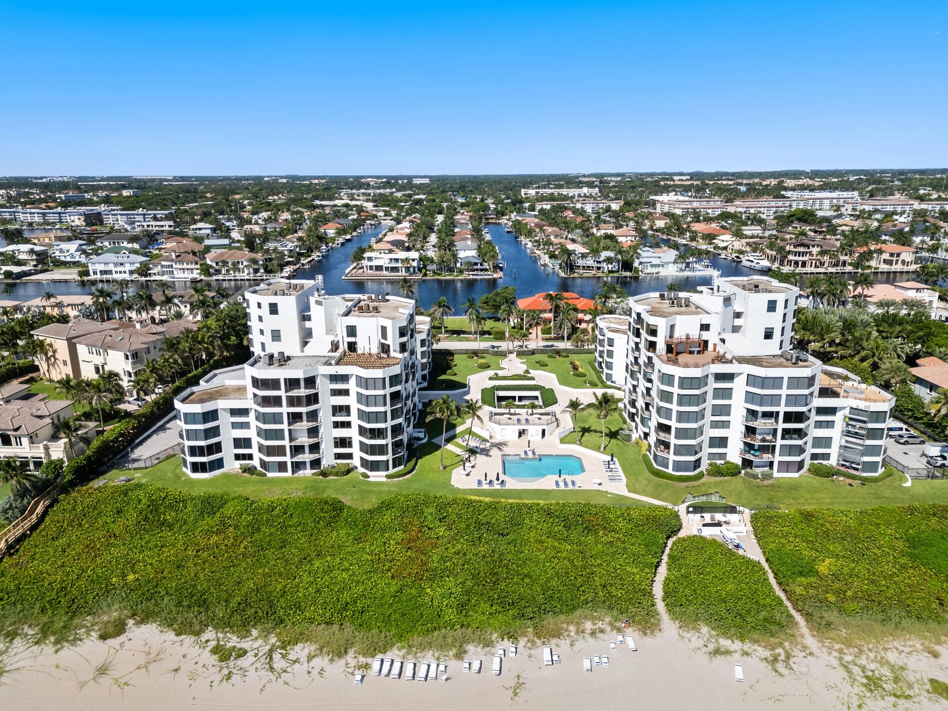 2565 S Ocean #110 N Highland Beach, FL 33487