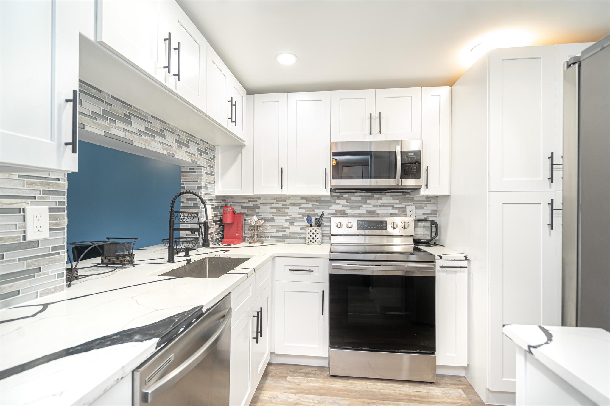 3730 N Pine Is Rd #238