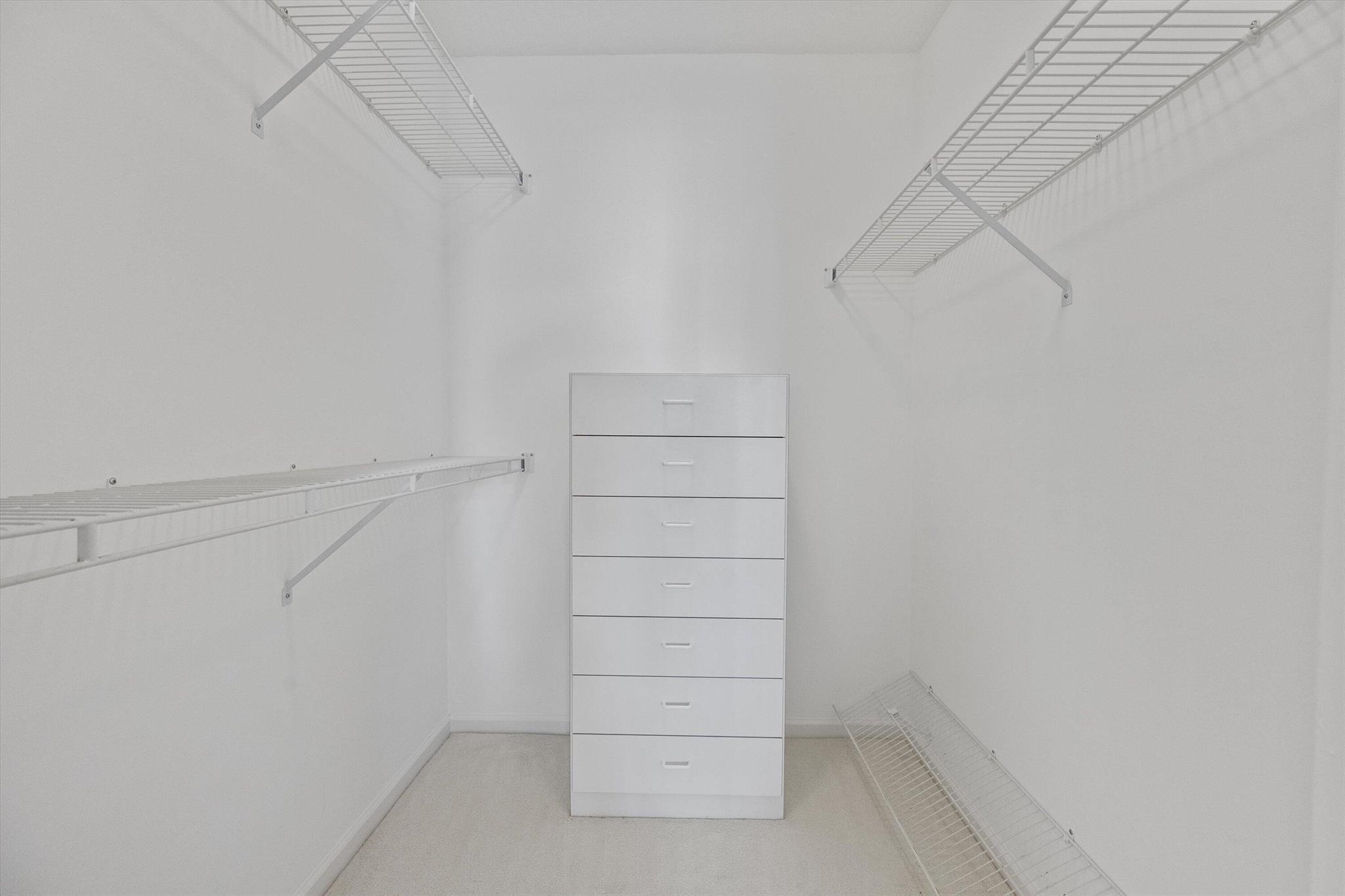 3971 Schooner Pointe Dr #201 Jupiter, FL 33477