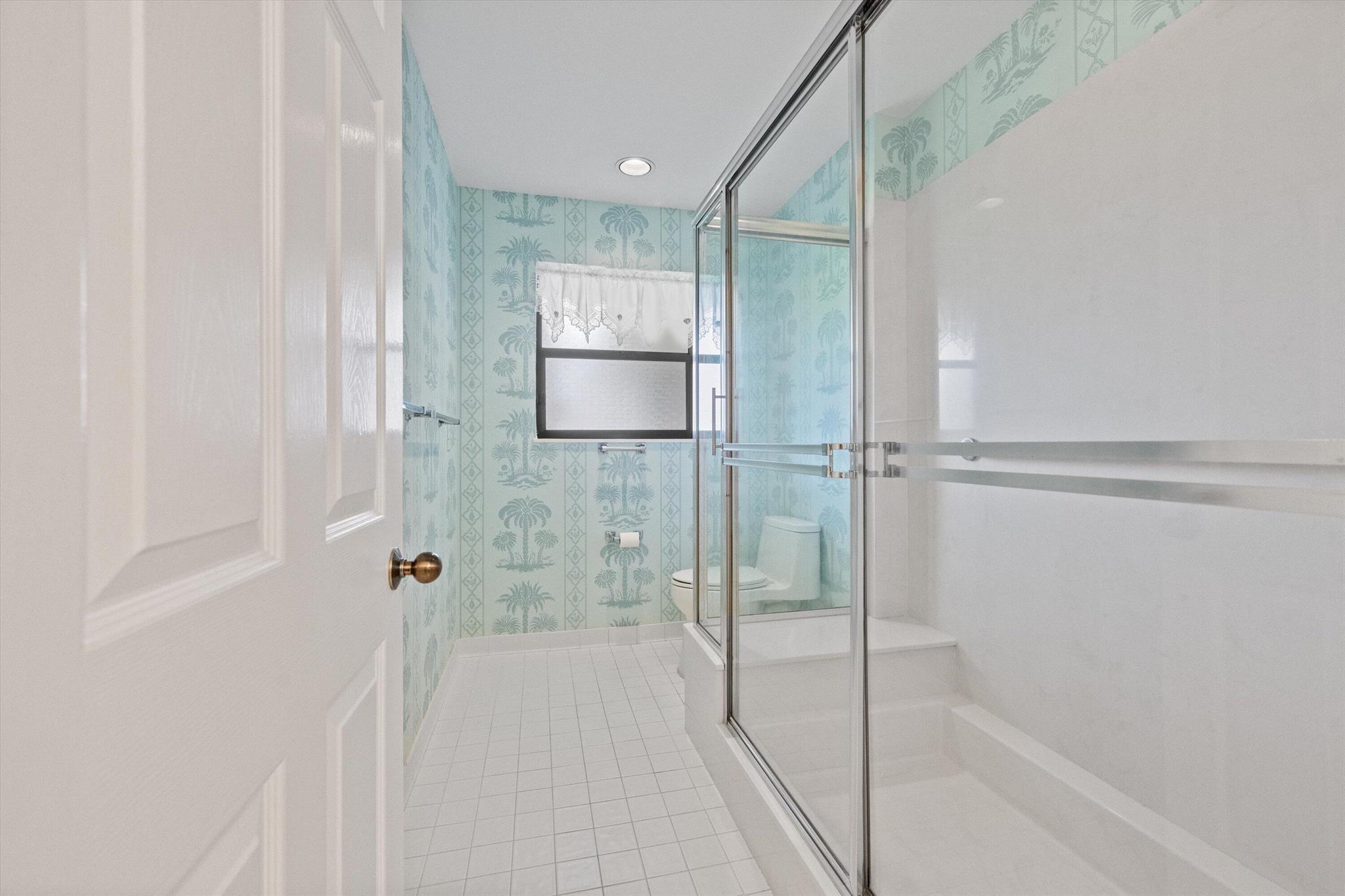 3971 Schooner Pointe Dr #201 Jupiter, FL 33477