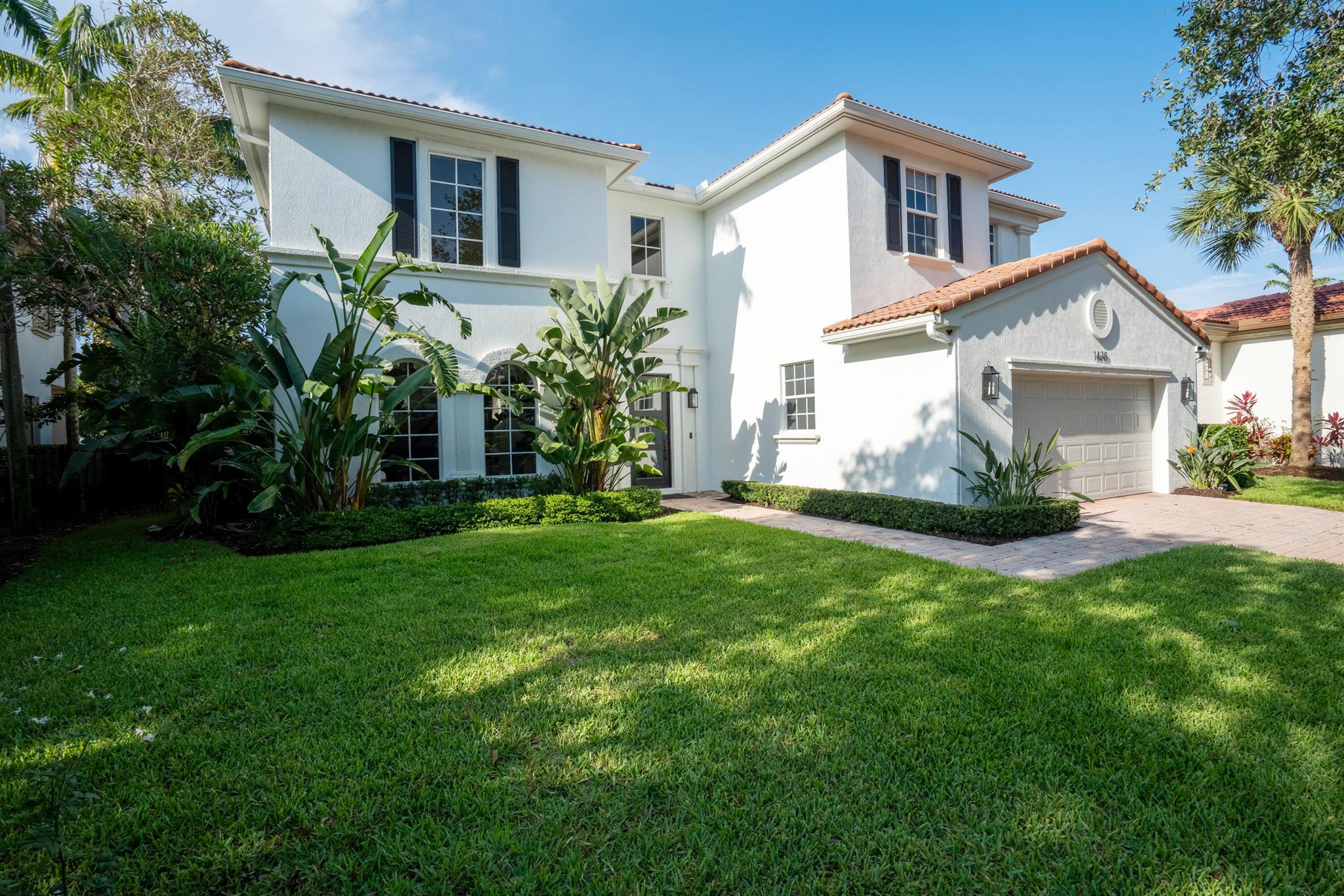 1438 Barlow Ct