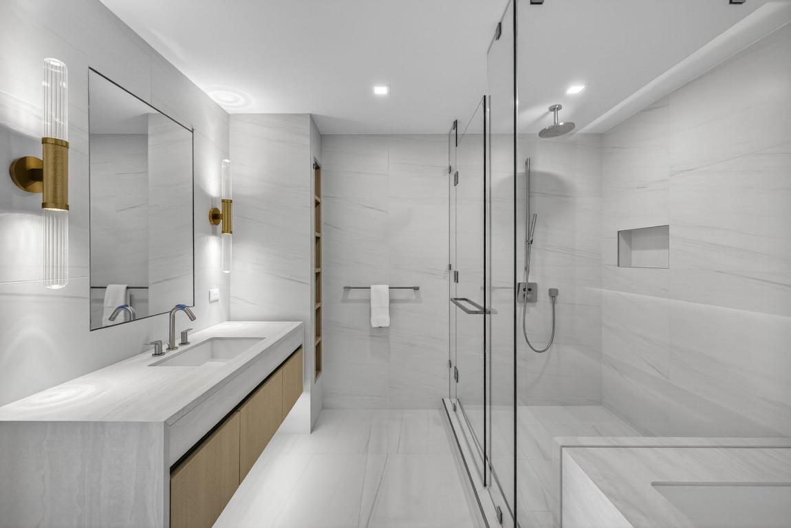 900 N Ocean Blvd #904 Pompano Beach, FL 33062