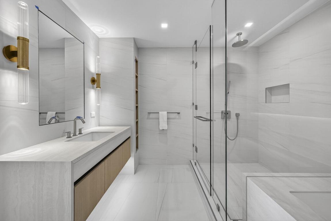 900 N Ocean Blvd #904 Pompano Beach, FL 33062