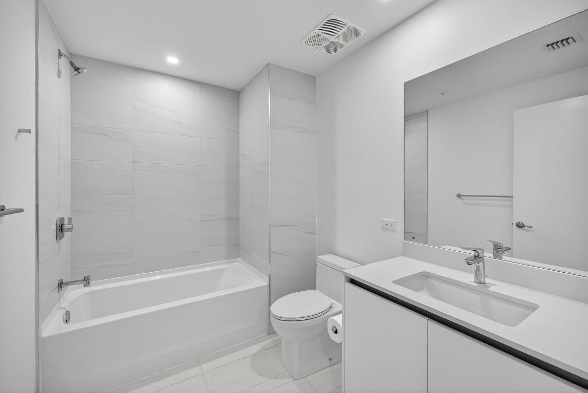 900 N Ocean Blvd #904 Pompano Beach, FL 33062