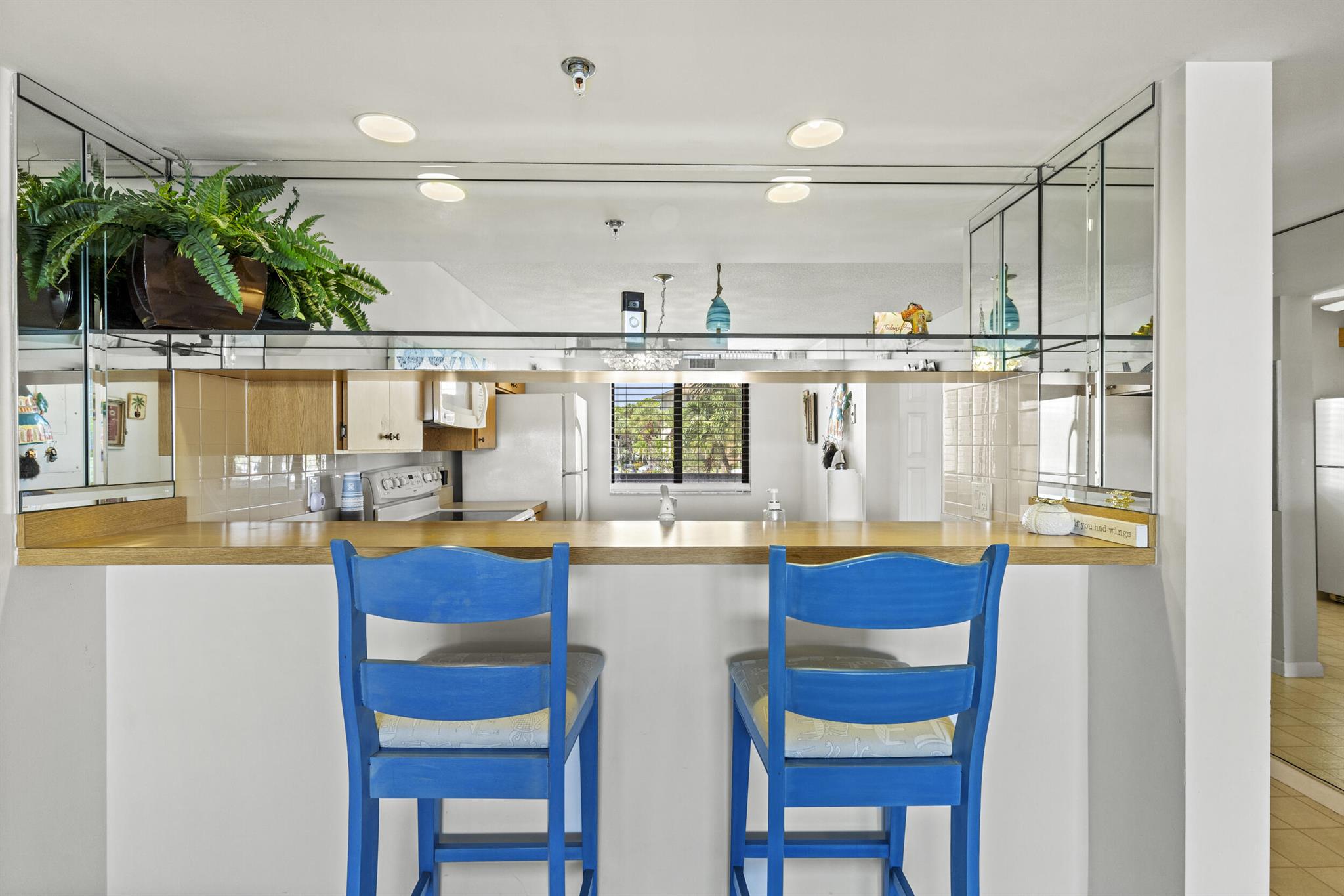 2401 Marina Isle Way #205 Jupiter, FL 33477