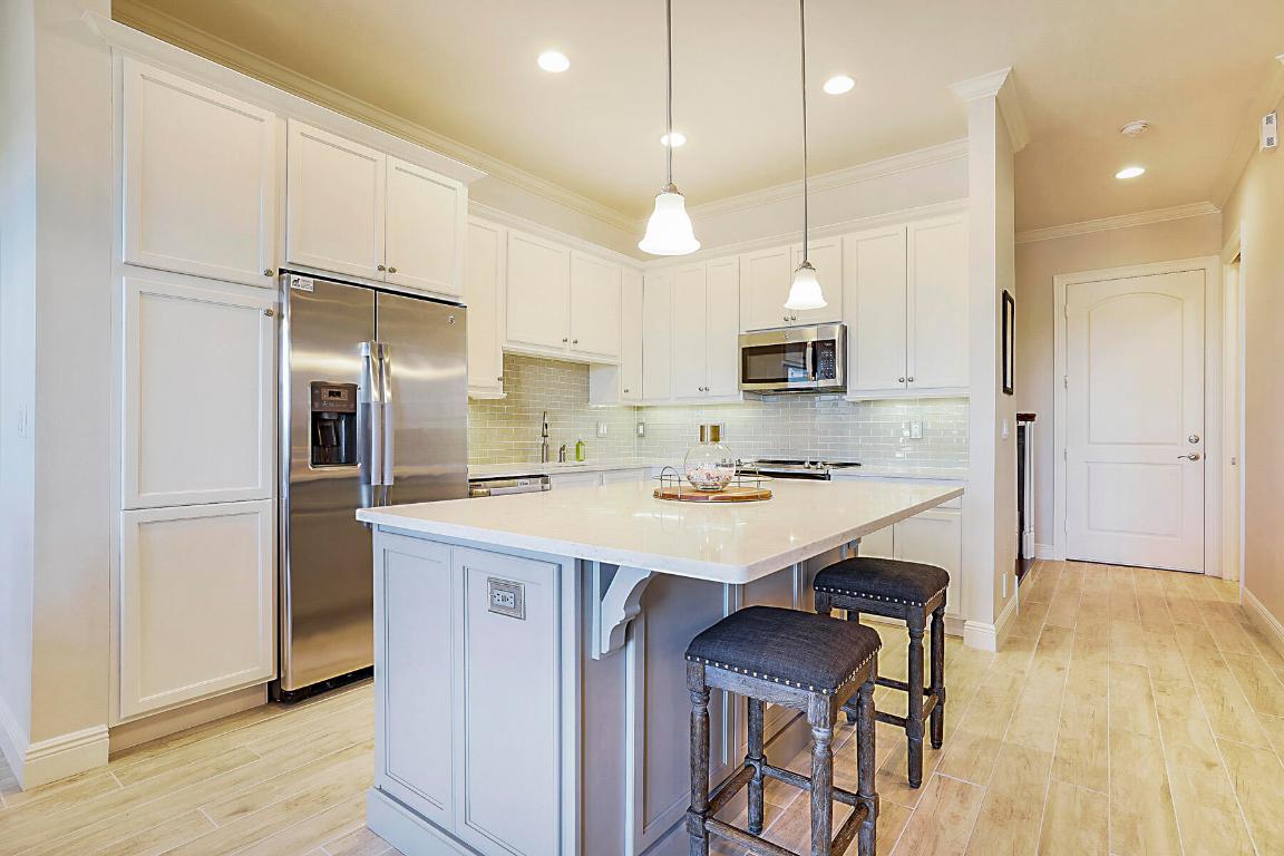 140 Ocean Breeze Juno Beach, FL 33408