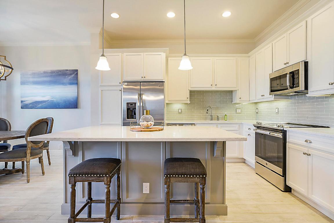 140 Ocean Breeze Juno Beach, FL 33408