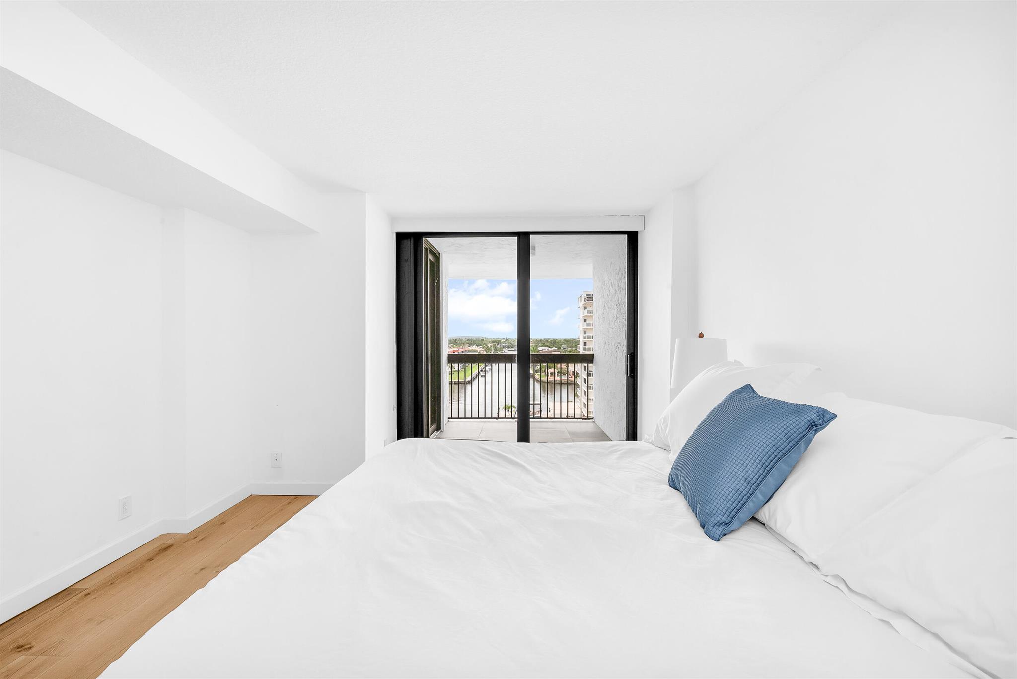 1155 Hillsboro Mile #602 Hillsboro Beach, FL 33062