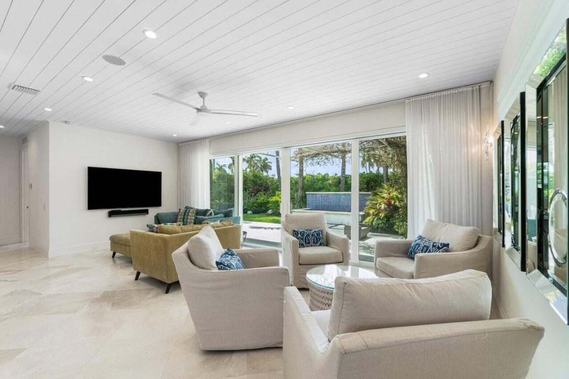 1212 Hillsboro Mile #Villa 10 Hillsboro Beach, FL 33062