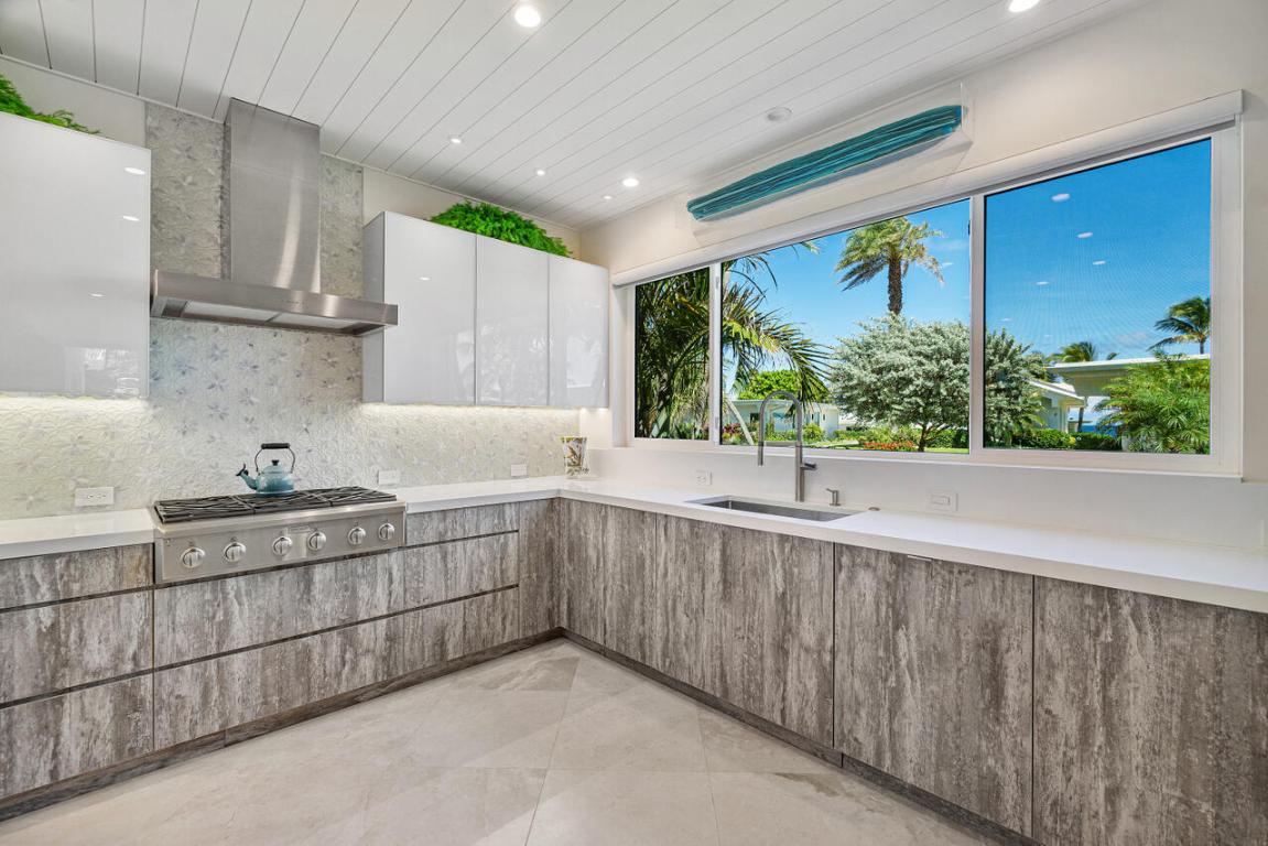 1212 Hillsboro Mile #Villa 10 Hillsboro Beach, FL 33062