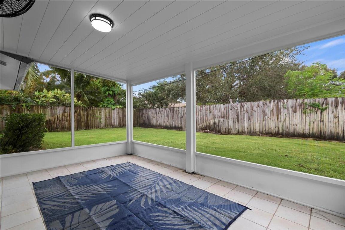 1520 Treemont Ave Jupiter, FL 33469