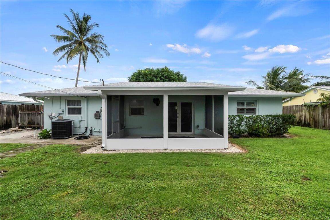 1520 Treemont Ave Jupiter, FL 33469