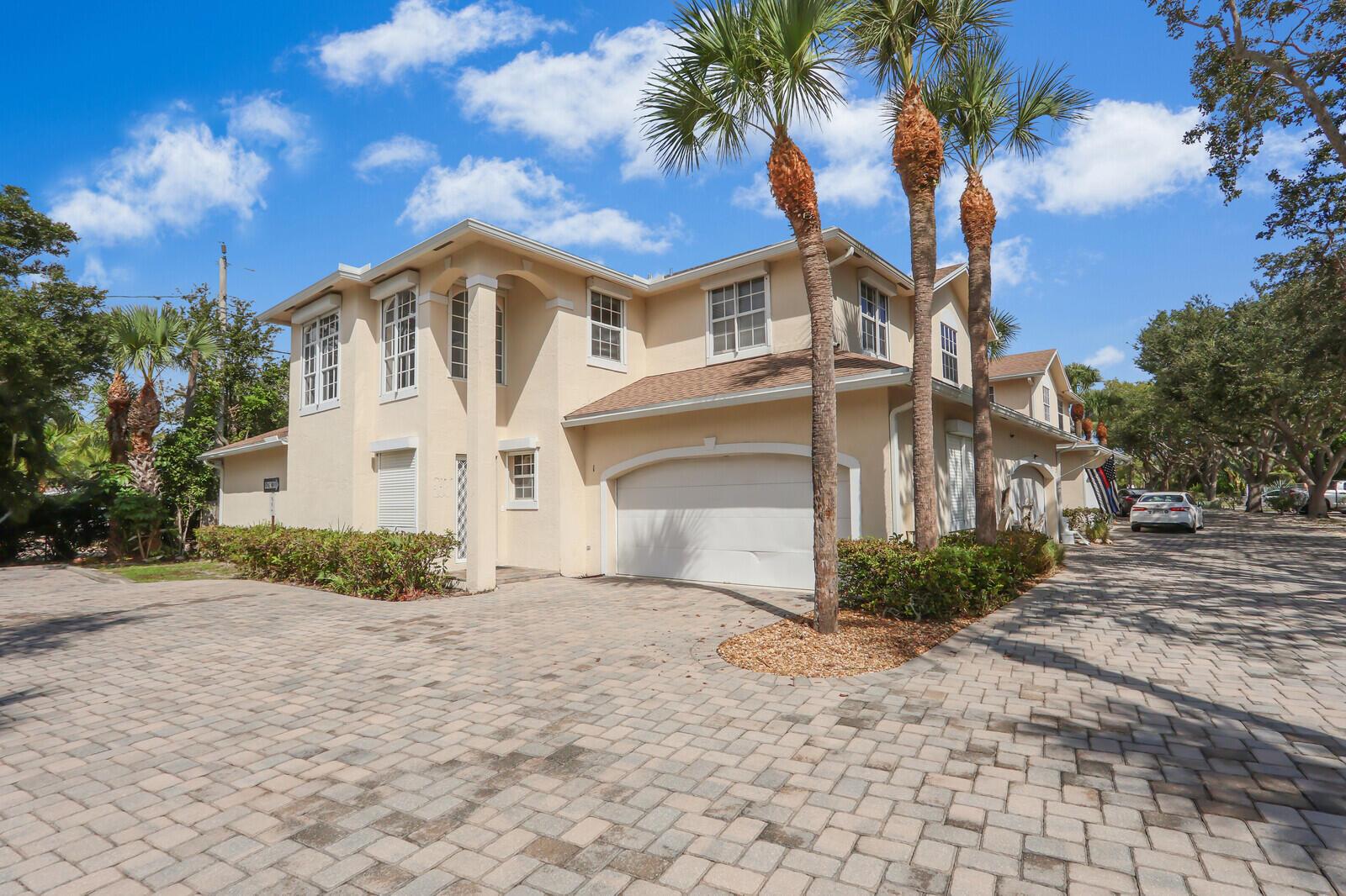 479 Tequesta Dr #1