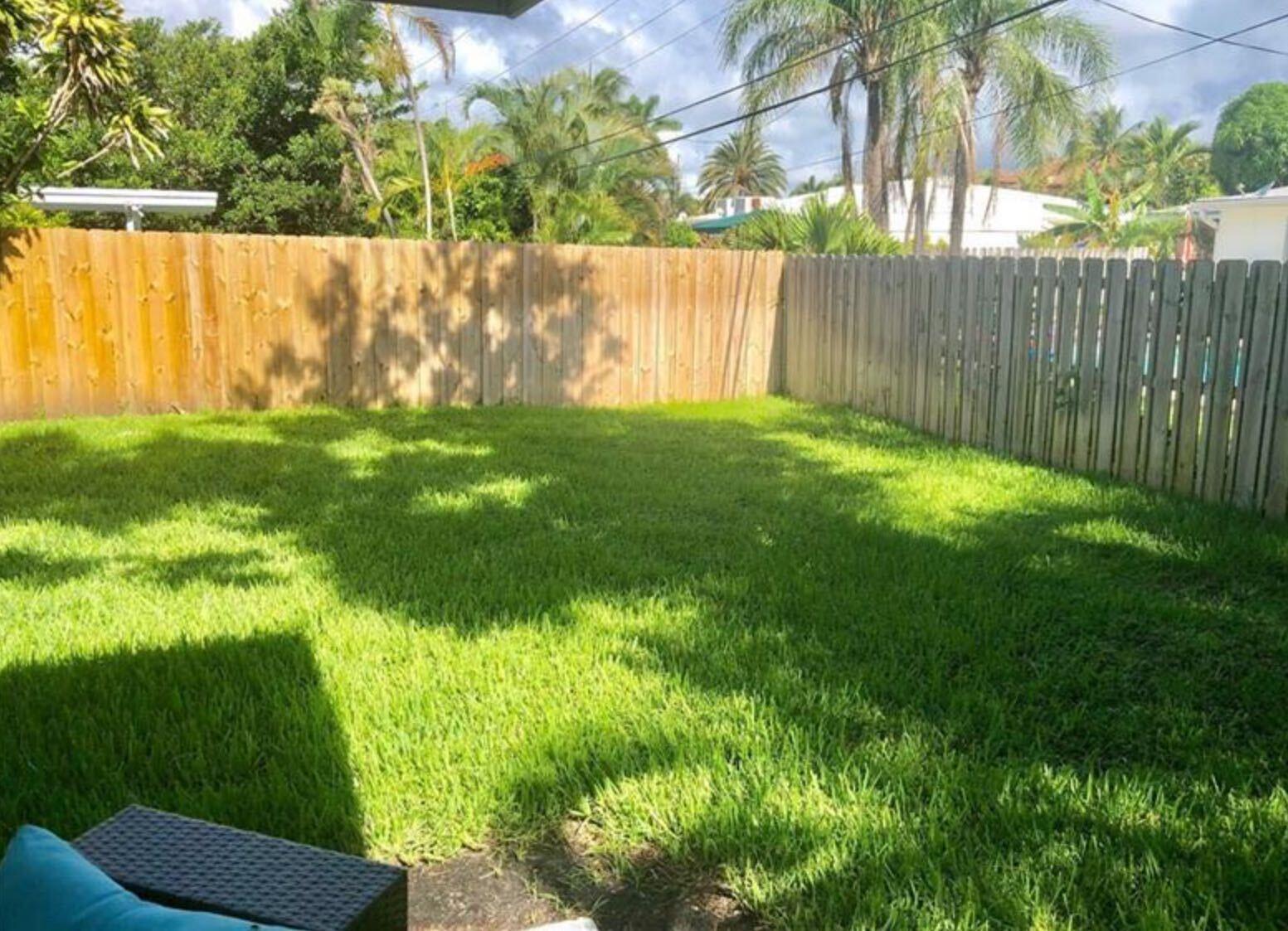 2719 NE 28th St Lighthouse Point, FL 33064