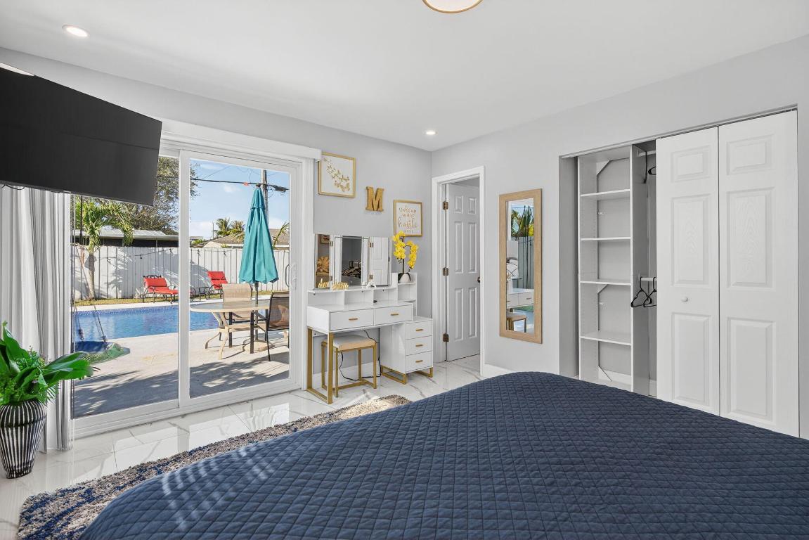 511 Iris Ave Palm Beach Gardens, FL 33410