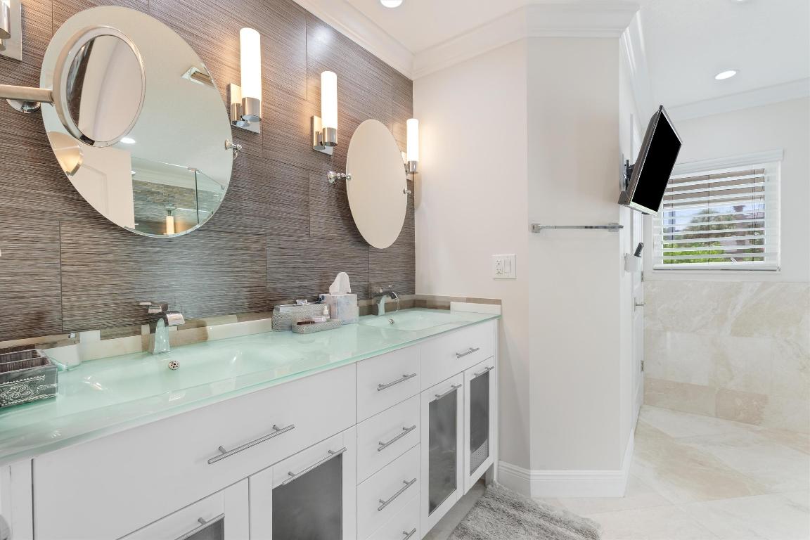 830 NE Boca Bay Colony Boca Raton, FL 33487