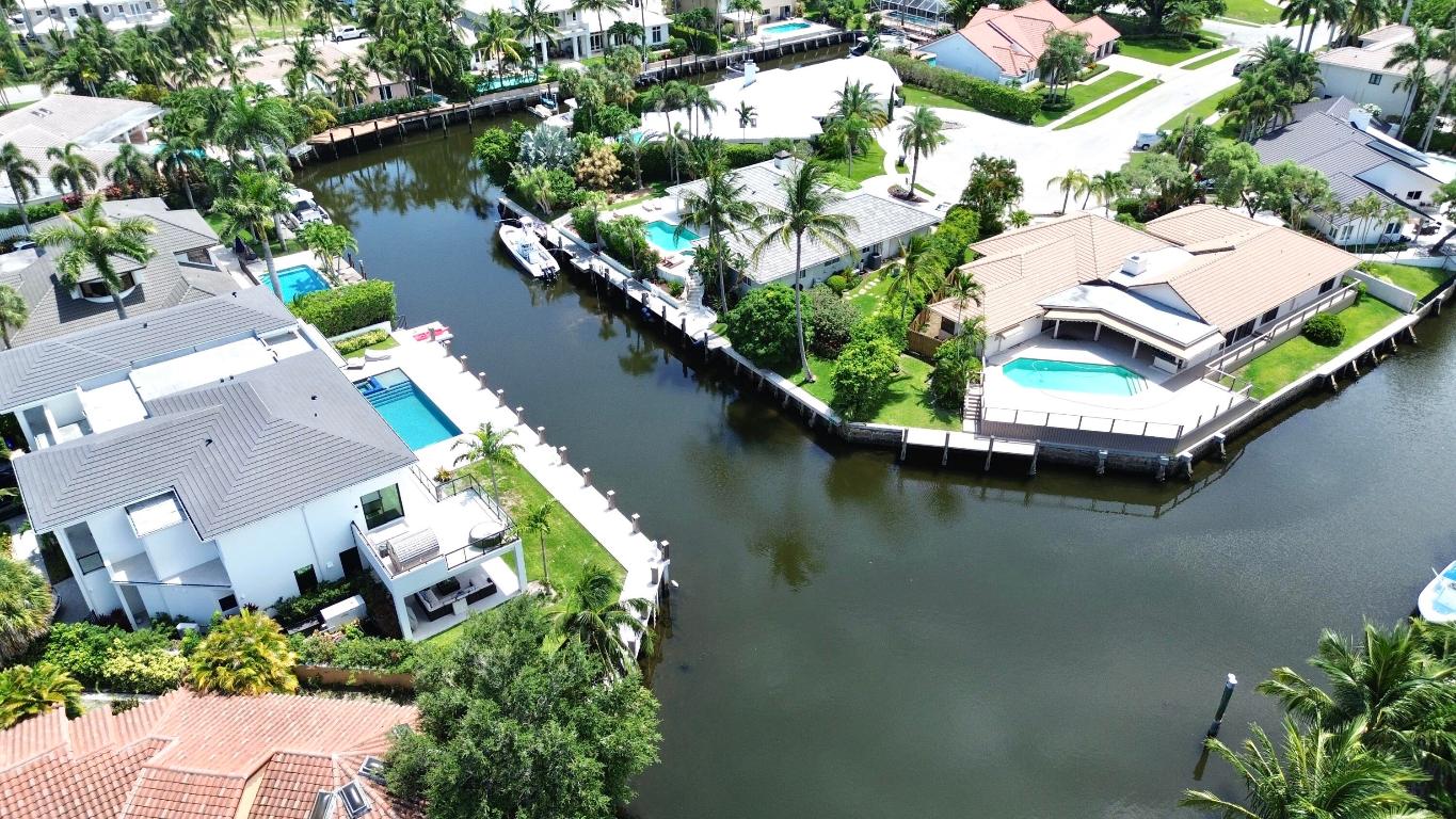 830 NE Boca Bay Colony Boca Raton, FL 33487
