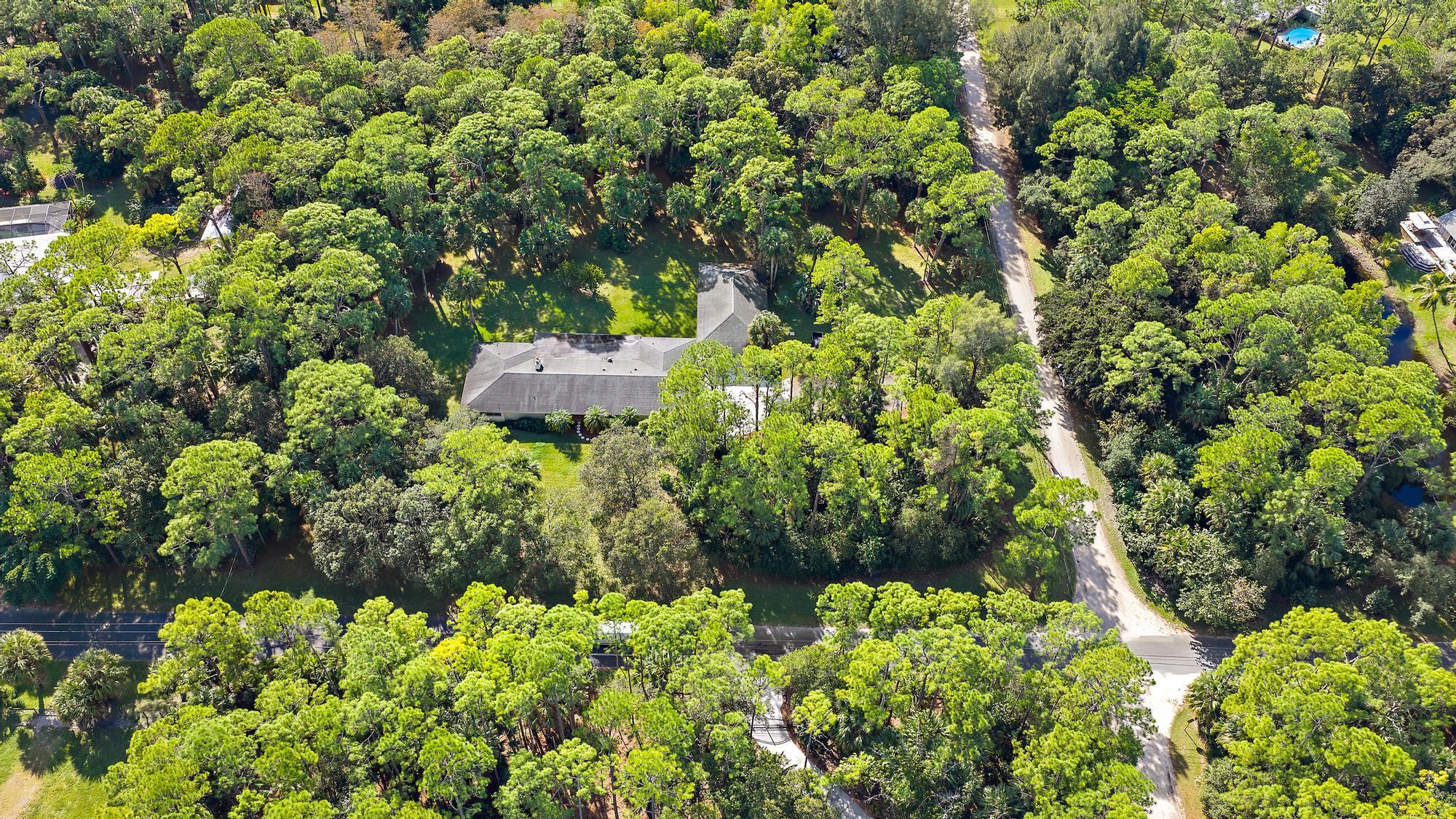 16486 95th Ave Jupiter, FL 33478