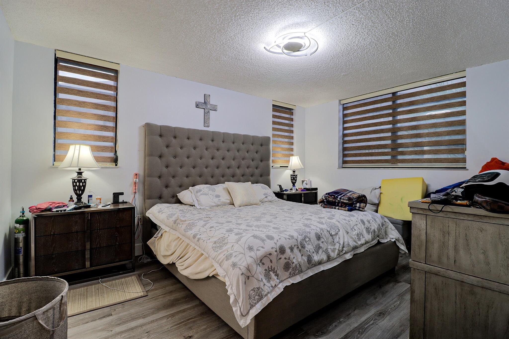 1100 Colony Pt Cir Cir #415 Pembroke Pines, FL 33026