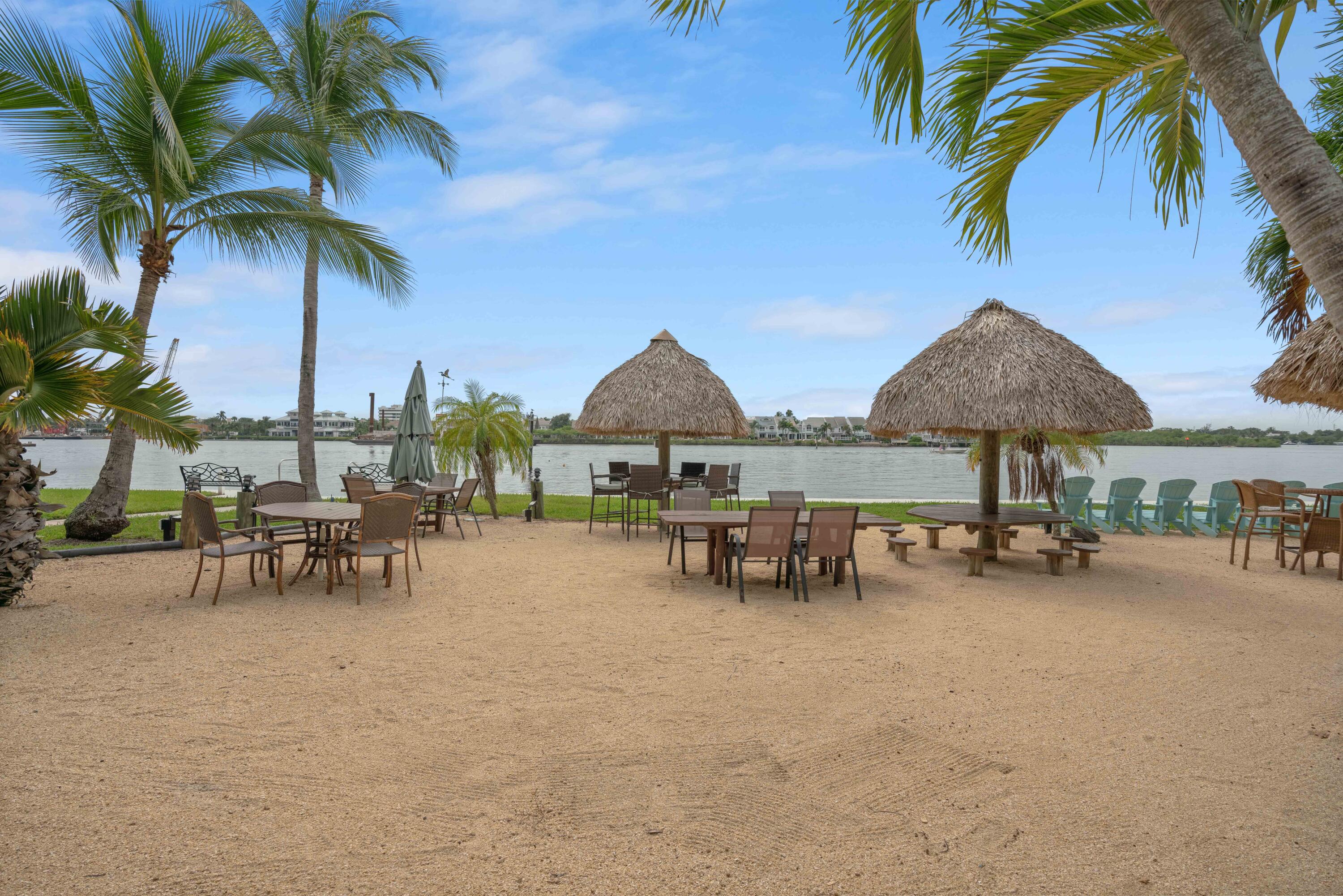 1542 Jupiter Cv #307 Jupiter, FL 33469