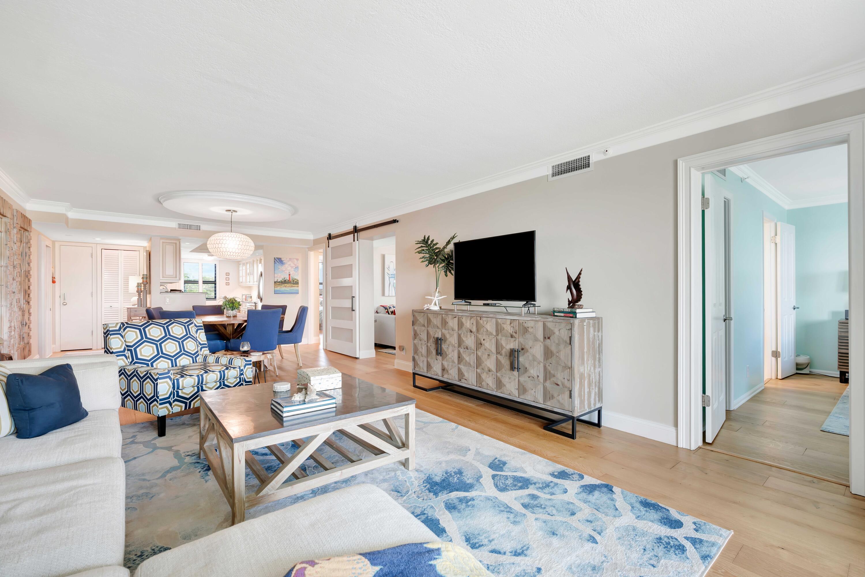 1542 Jupiter Cv #307 Jupiter, FL 33469