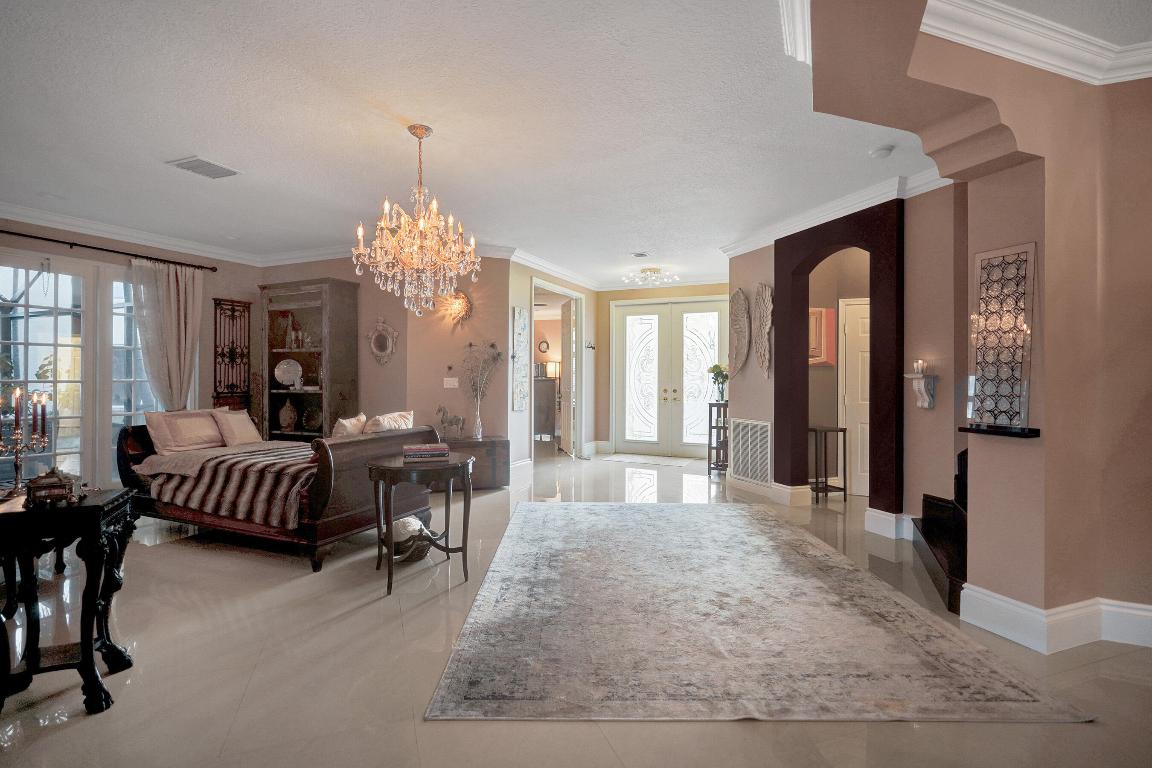 8976 Biddle Wellington, FL 33414