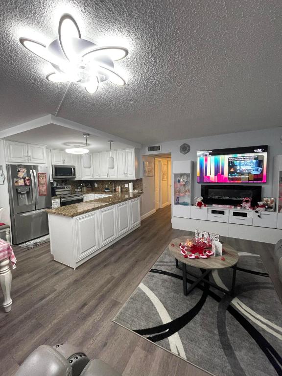 3021 Ellesmere B #3021