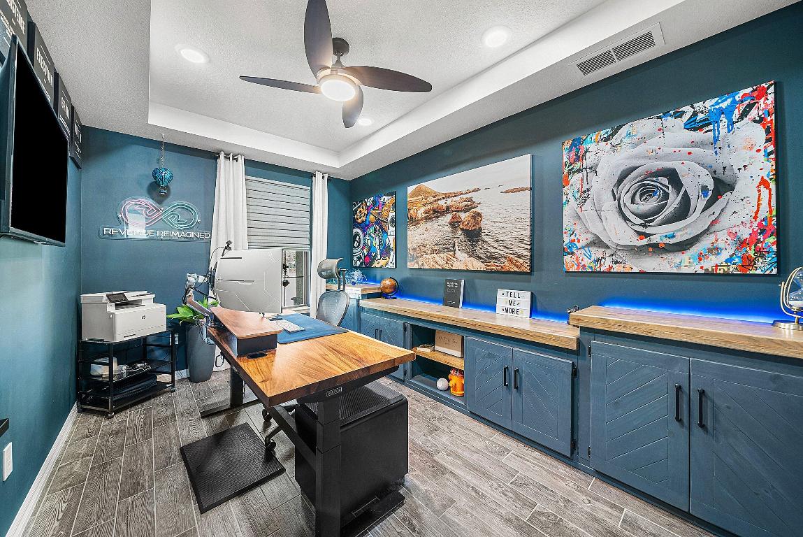 8220 Cinch Lake Worth, FL 33467