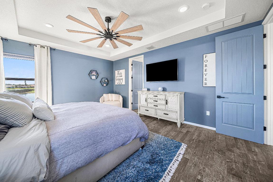 8220 Cinch Lake Worth, FL 33467