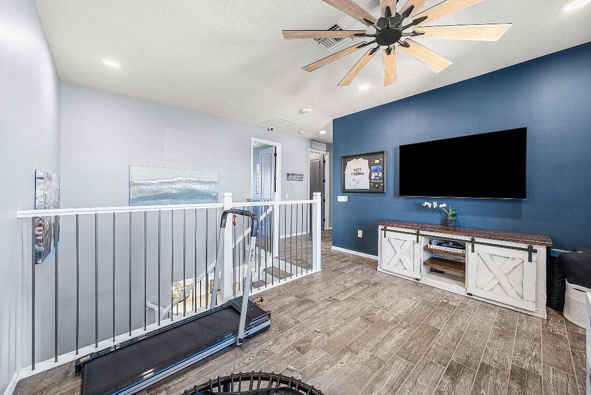 8220 Cinch Lake Worth, FL 33467