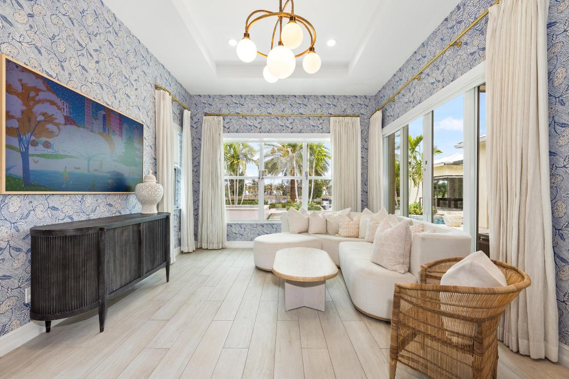 8001 SE Old Plantation Jupiter, FL 33458