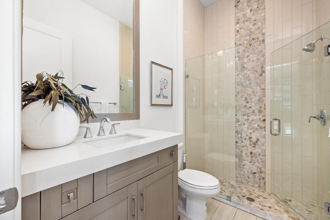 8001 SE Old Plantation Jupiter, FL 33458