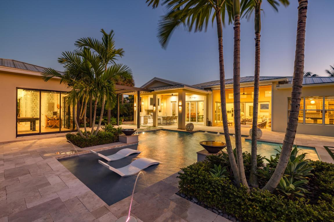 8001 SE Old Plantation Jupiter, FL 33458