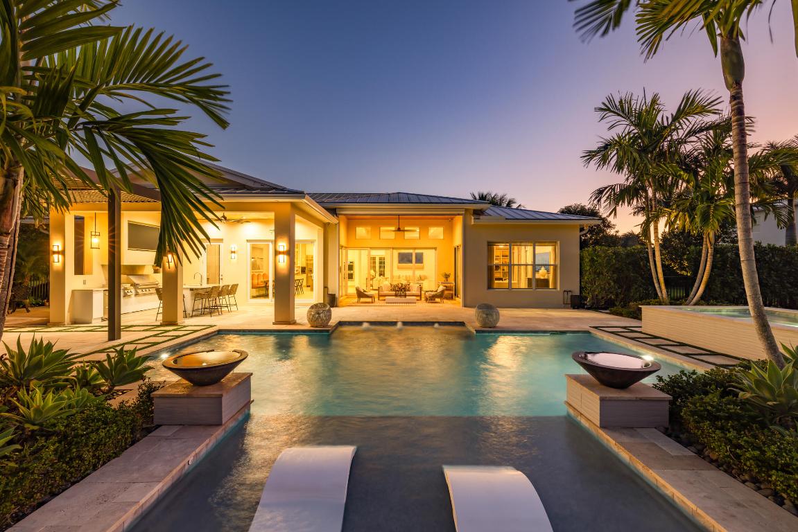 8001 SE Old Plantation Jupiter, FL 33458