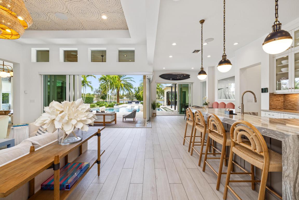 8001 SE Old Plantation Jupiter, FL 33458