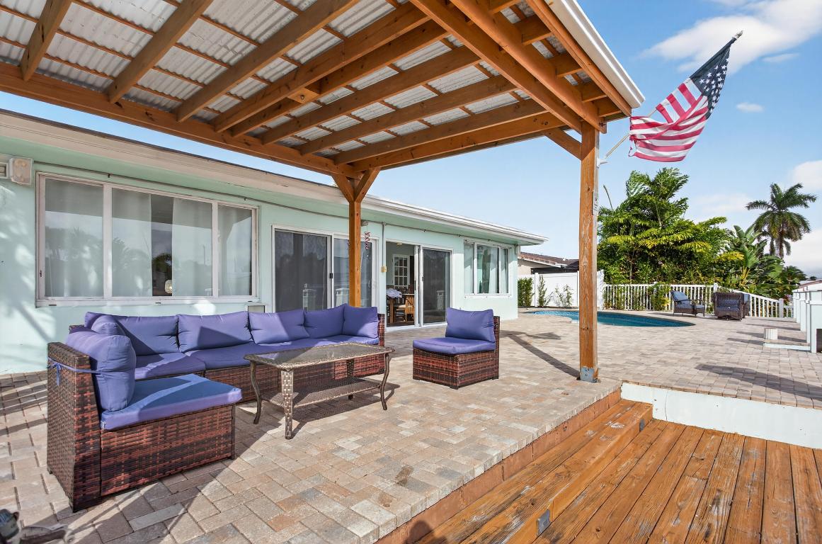 650 SE 6th Pompano Beach, FL 33060