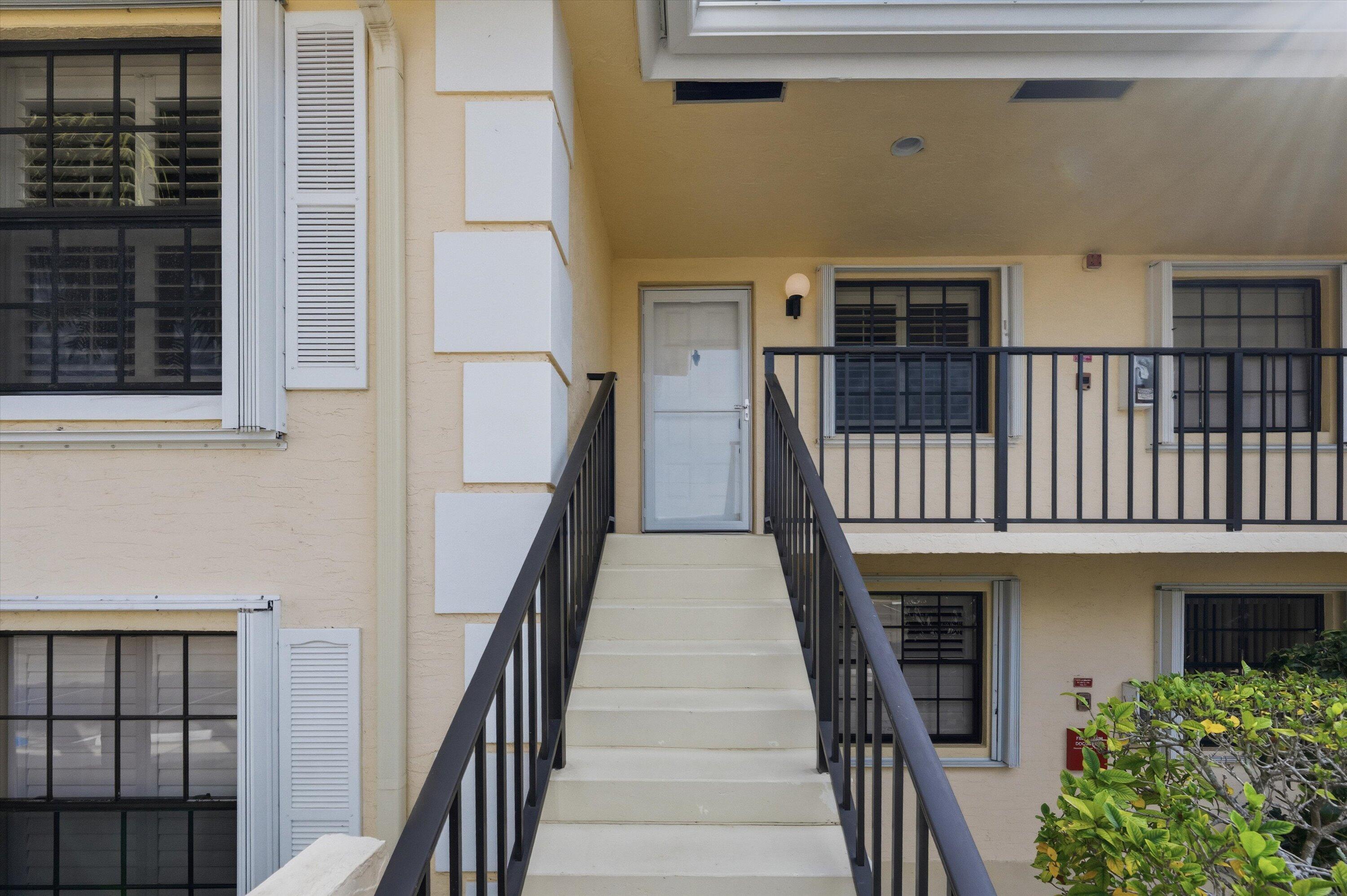 1102 N Keystone #C Jupiter, FL 33458