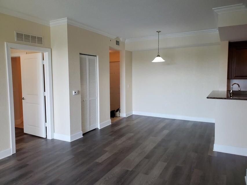 1660 Renaissance Cmns #2208 Boynton Beach, FL 33426