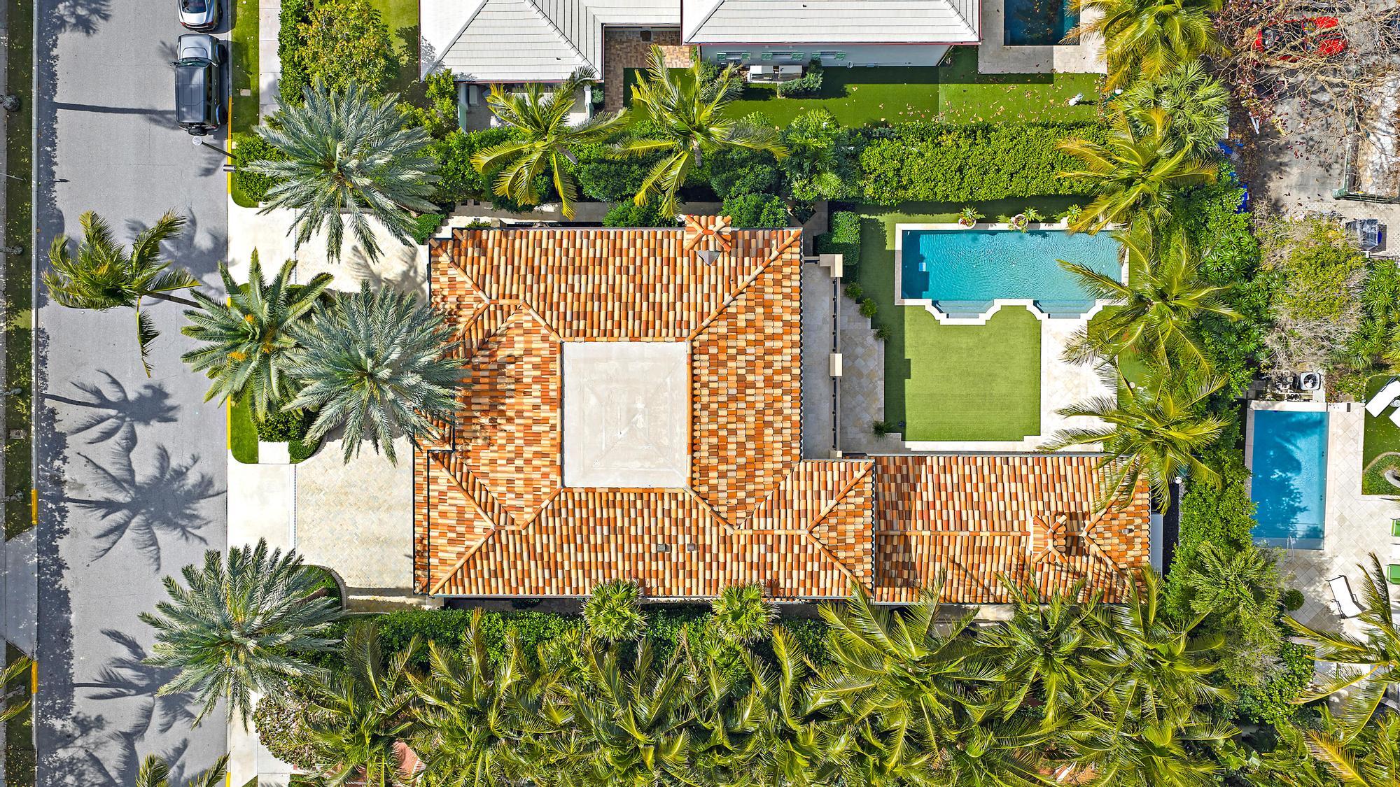 115 Gulfstream Palm Beach, FL 33480