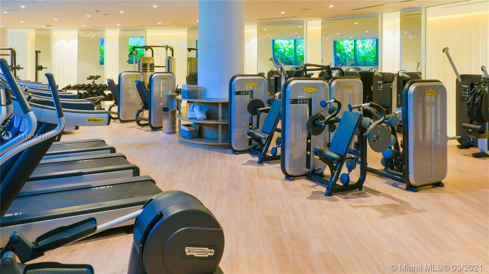 2831 S Bayshore Dr #2102 Coconut Grove, FL 33133