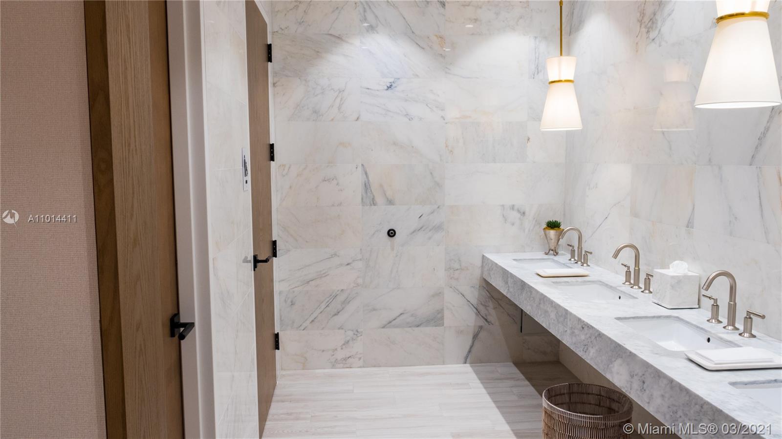 2831 S Bayshore Dr #2102 Coconut Grove, FL 33133