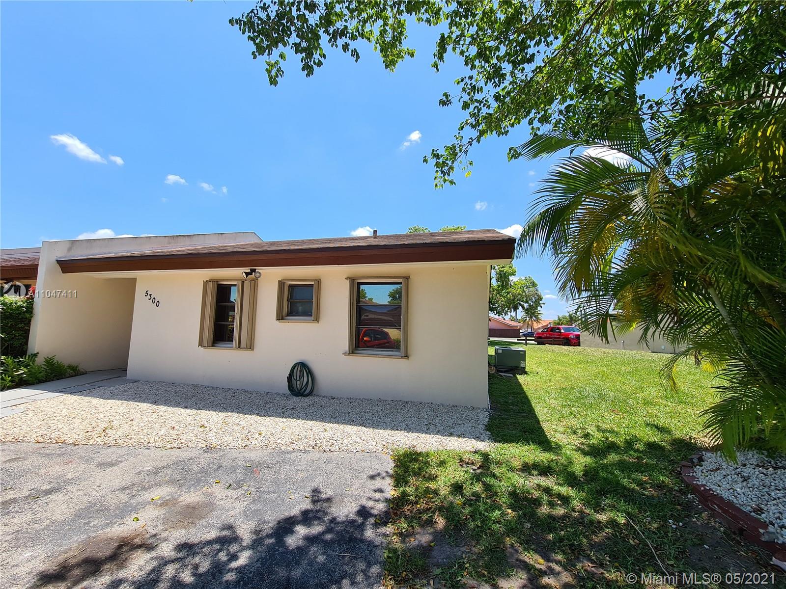 5300 SW 141st Pl