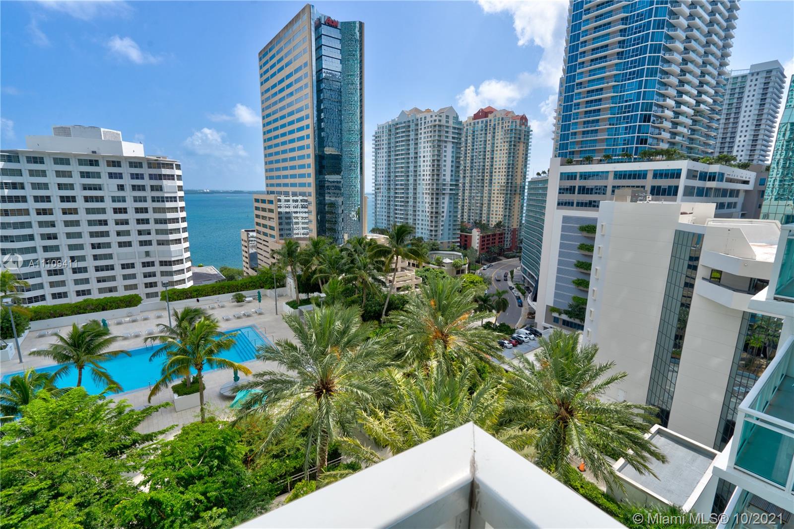 951 Brickell Ave #1606, Miami, FL 33131