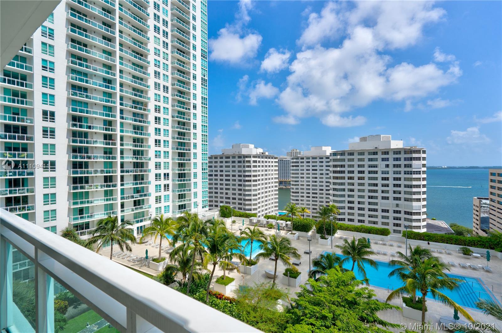 951 Brickell Ave #1606, Miami, FL 33131