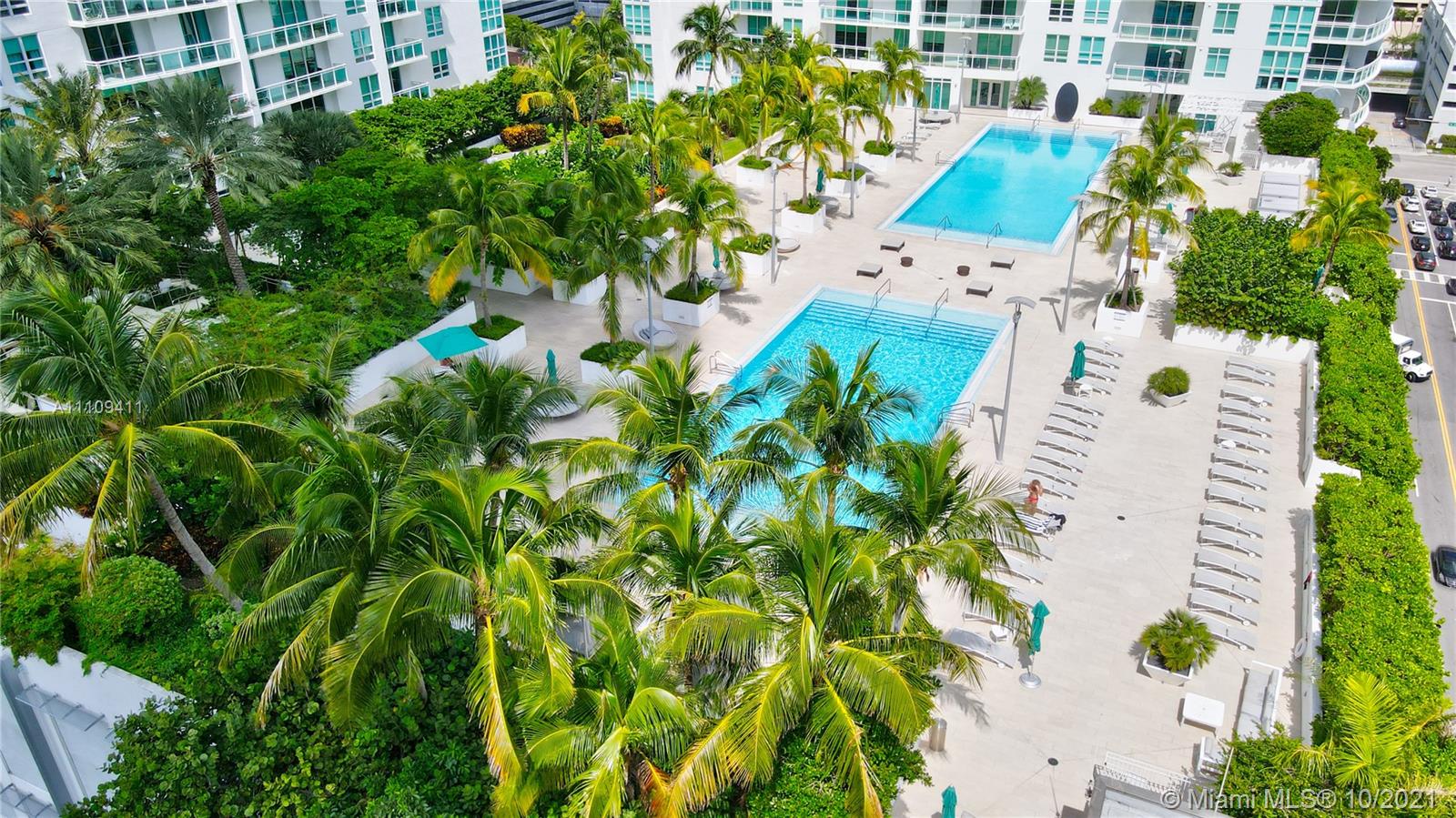 951 Brickell Ave #1606, Miami, FL 33131