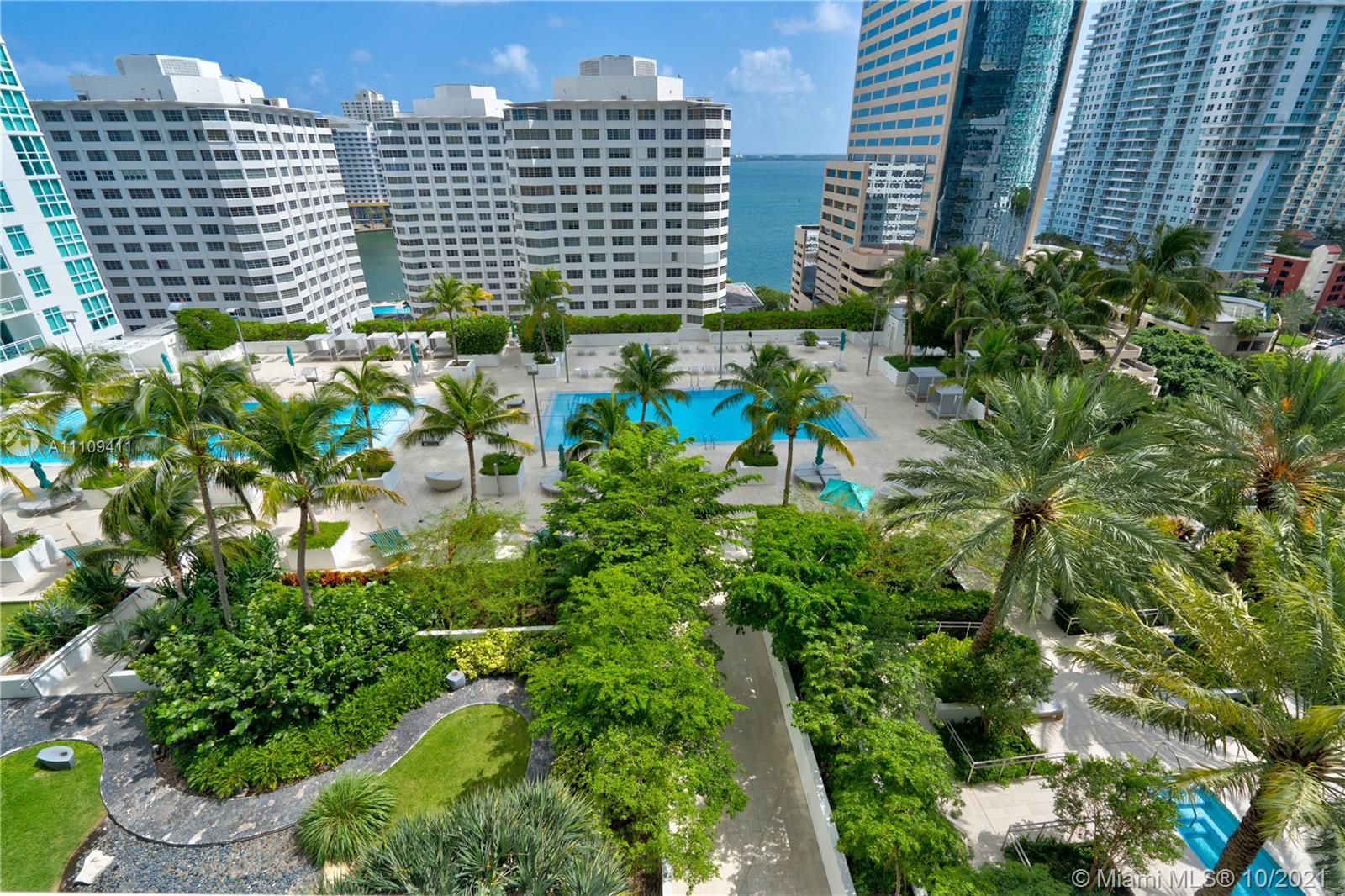 951 Brickell Ave #1606, Miami, FL 33131