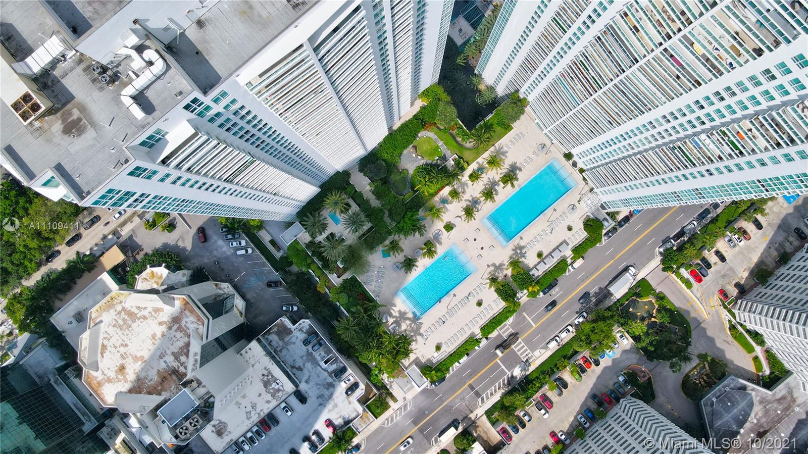 951 Brickell Ave #1606, Miami, FL 33131